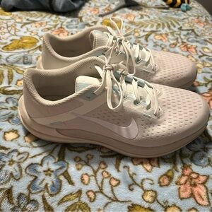 Nike Women's Air Zoom Winflo 10 'White' FQ6872-011 Running